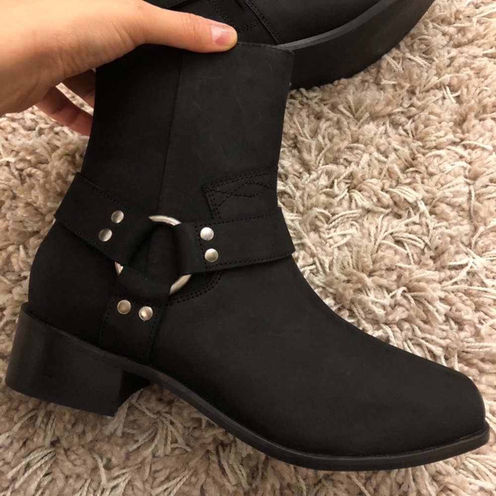 Urban Outfitters -Black Ankle boots size 8